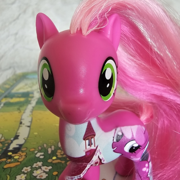 ♡ My Little Pony G4 All About Cheerilee The Movie Figure MLP Toy ♡ - Picture 8 of 9